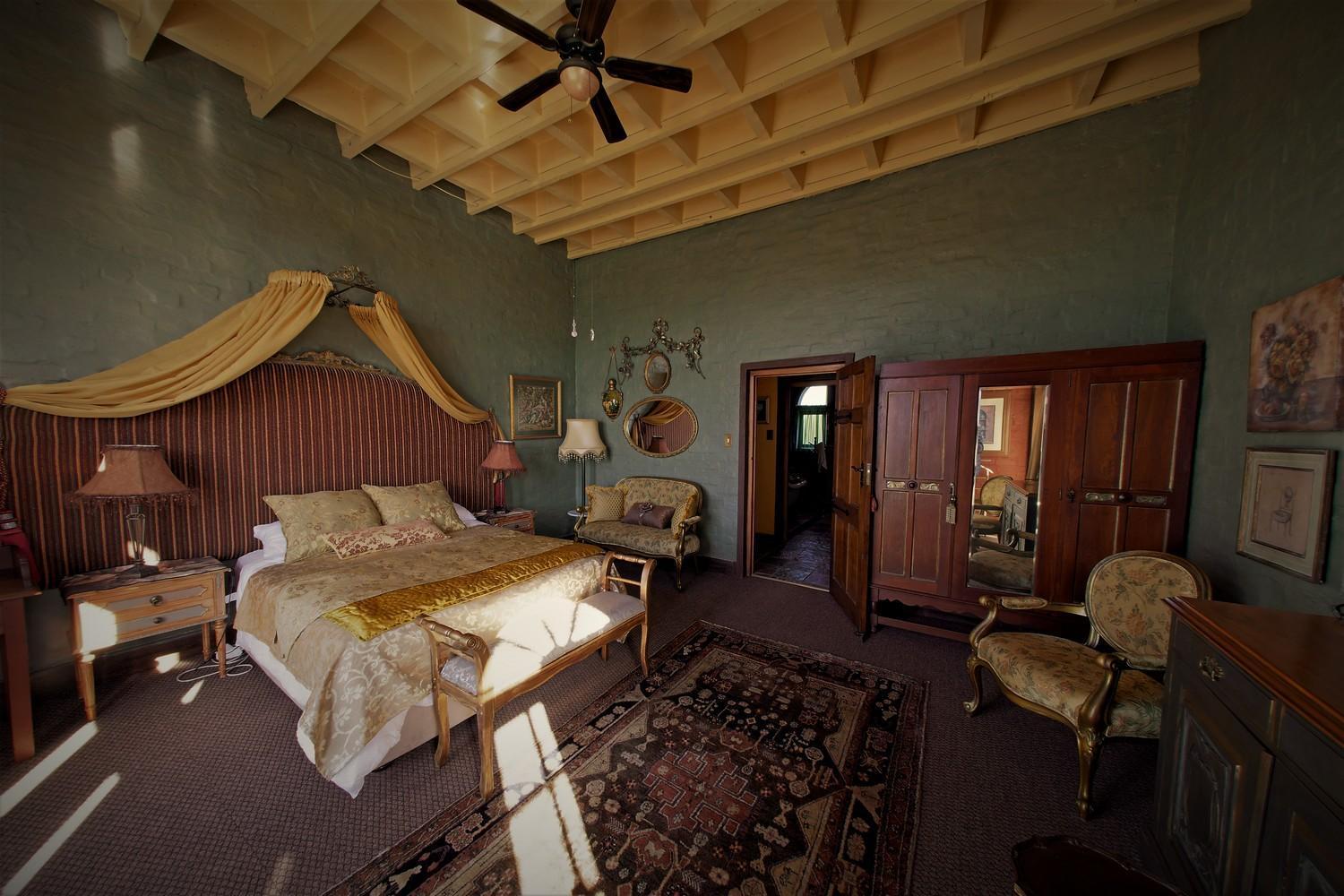 Bygracealone Manor Hotel Outeniekwa Exterior foto